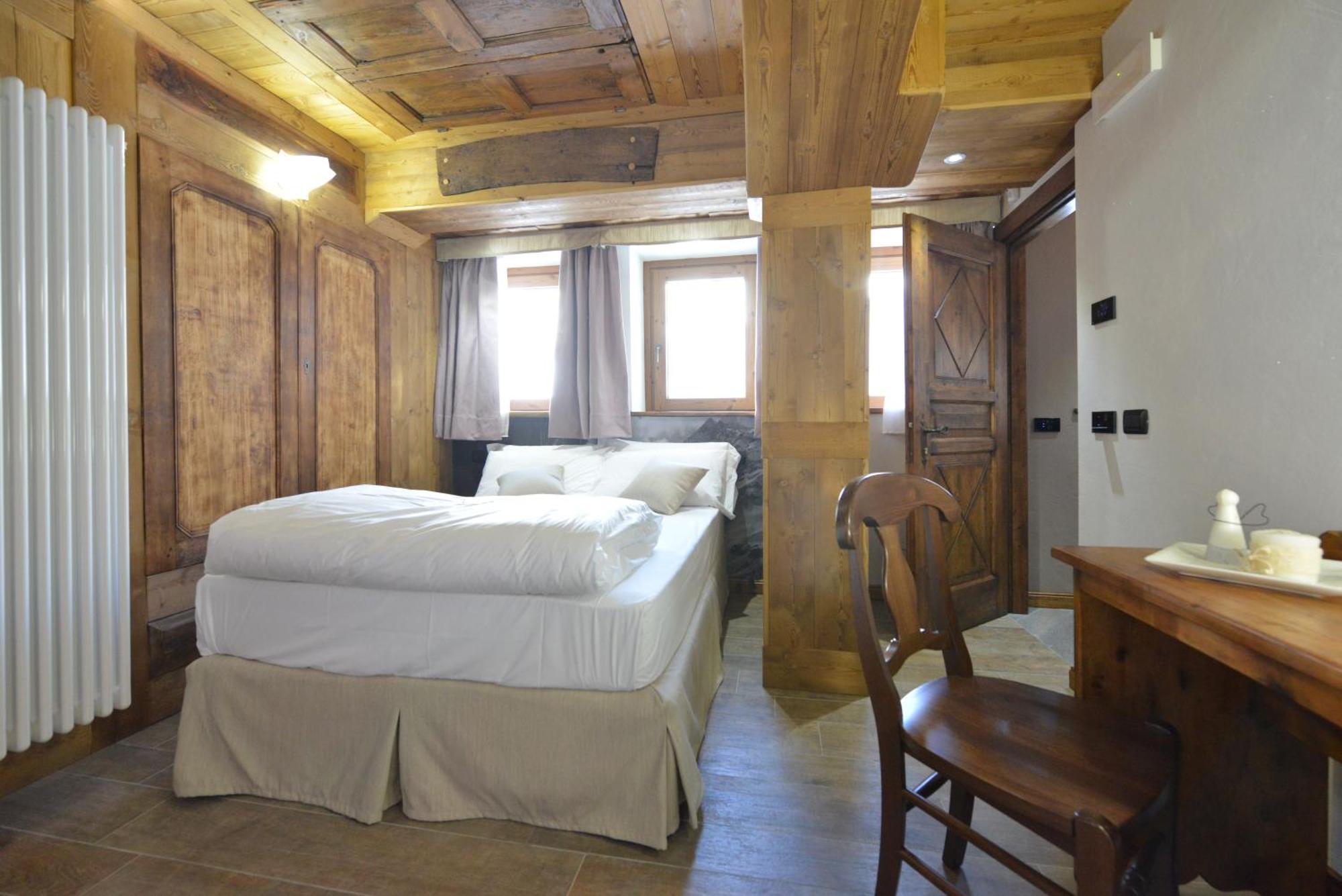 Mollino Rooms เบรยล์-แชร์วิเนีย ภายนอก รูปภาพ